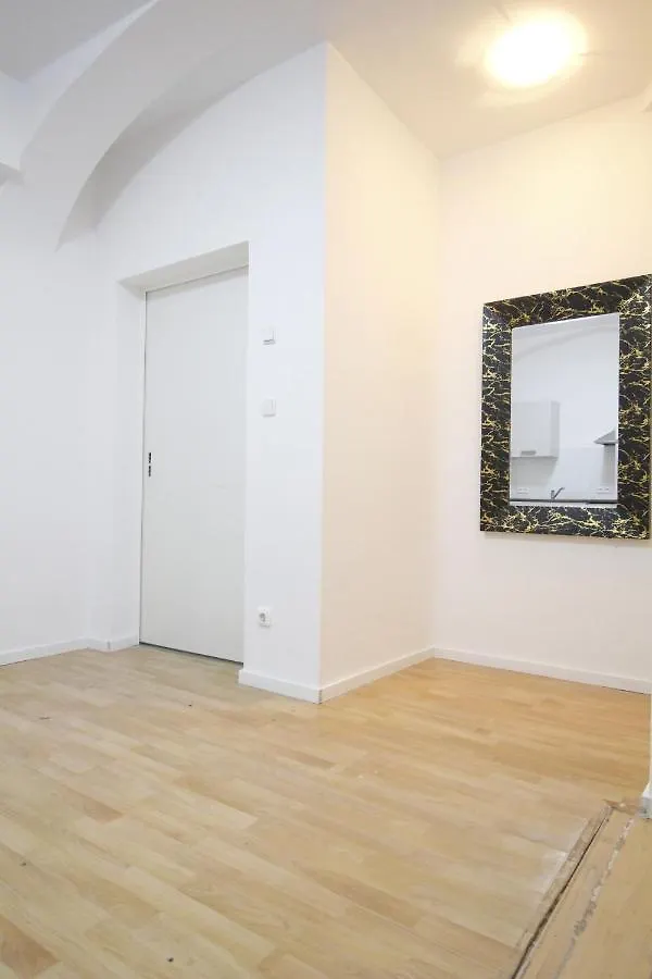 Premier Double Room Th B Vienne Appartement